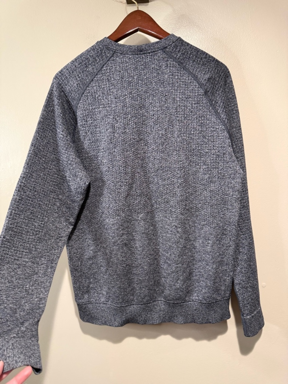 Lululemon Engineered Warmth Long Sleeve Crew Men Large Merino Wool Blend Sweater - Picture 6 of 9
